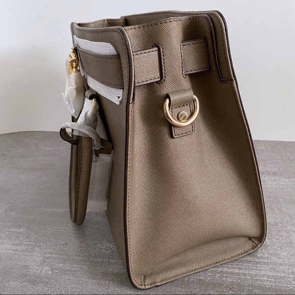 Michael Kors Hamilton Large Satchel - Picture 4 of 8
